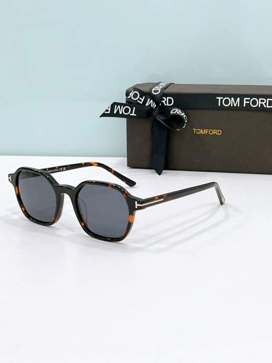 Picture of Tom Ford Sunglasses _SKUfw77619683fw